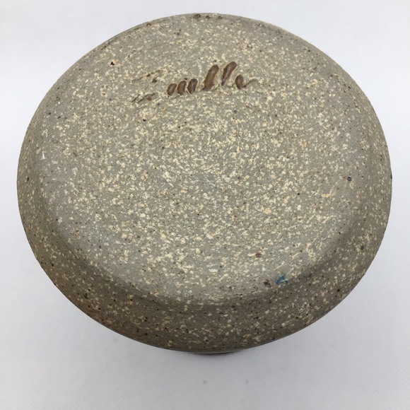 Makers Mark S IV Art Pottery Mug Artist Signed - Picture 3 of 4